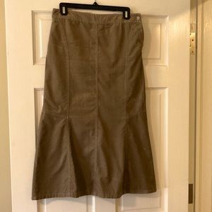 Ann Taylor tulip pleat